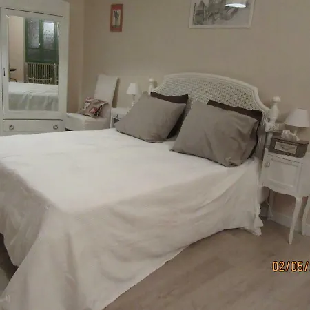 Guest house O'meunier Tu Dors Cordes-sur-Ciel